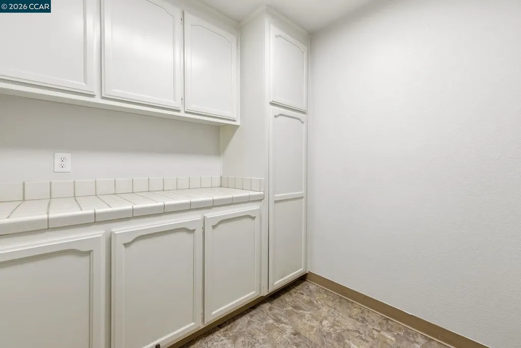 2219 Colonial Court Discovery Bay CA 94505