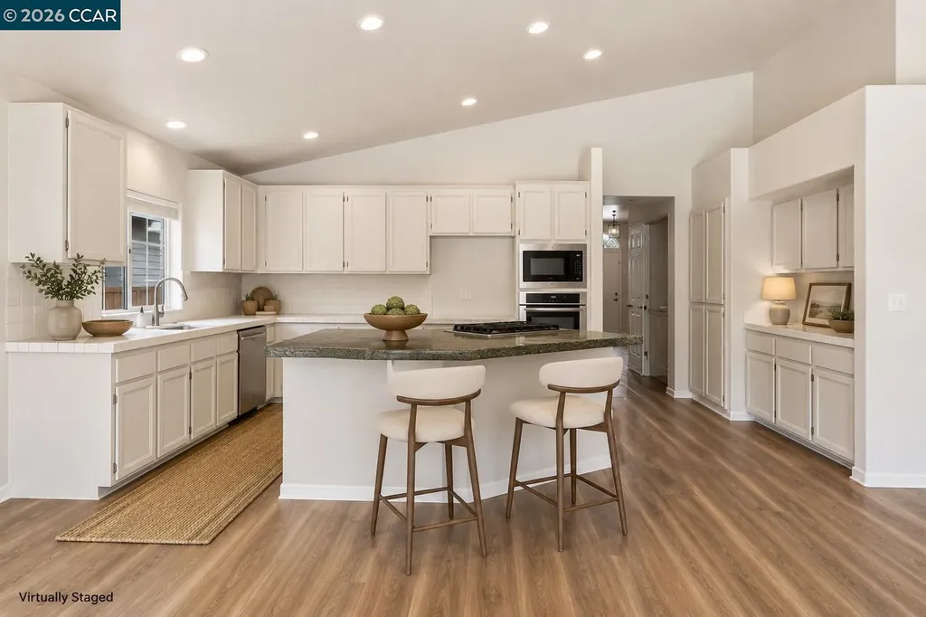 2219 Colonial Court Discovery Bay CA 94505