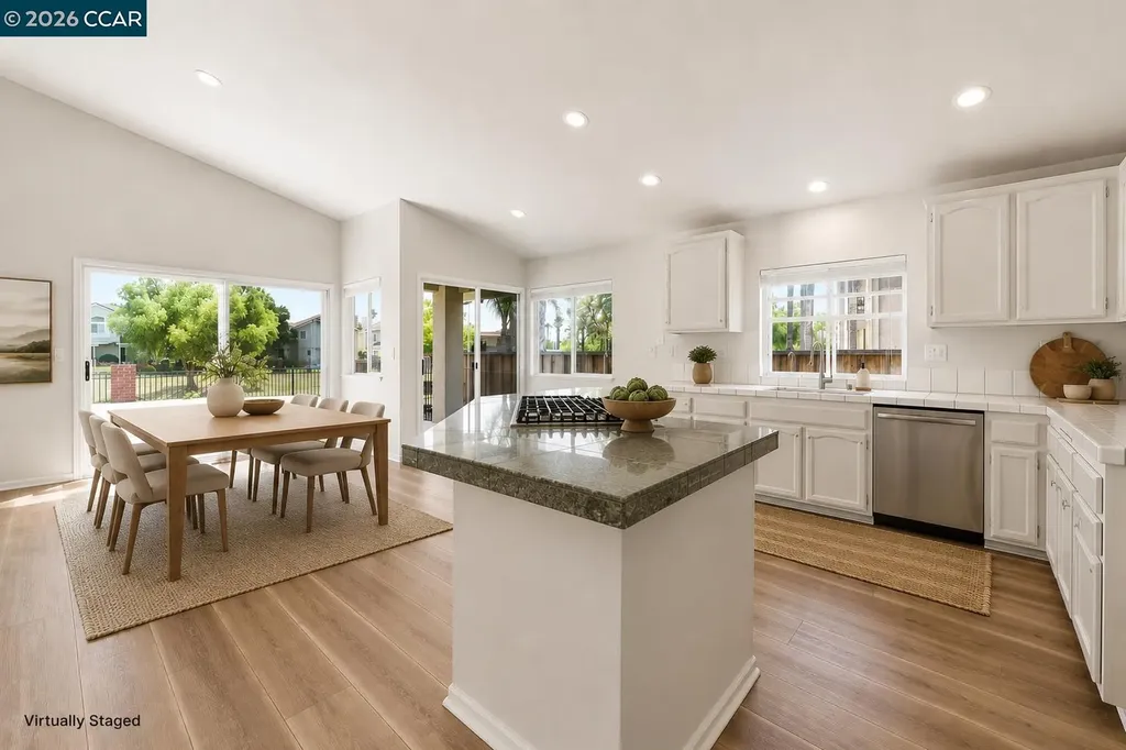 2219 Colonial Court Discovery Bay CA 94505
