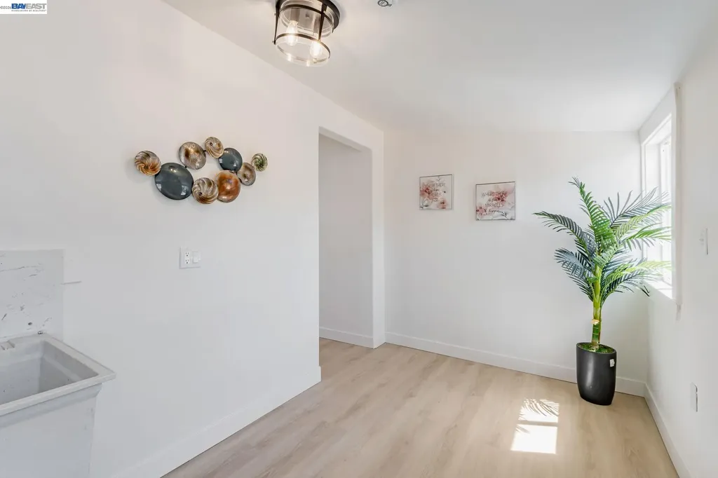 2720 Short Street Oakland CA 94619