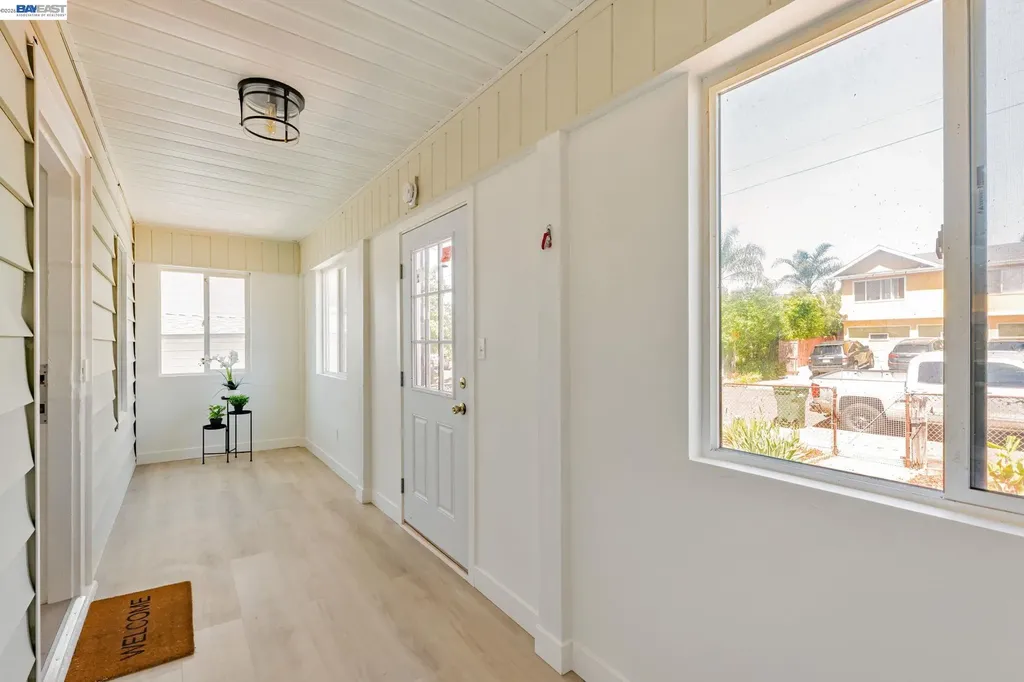 2720 Short Street Oakland CA 94619