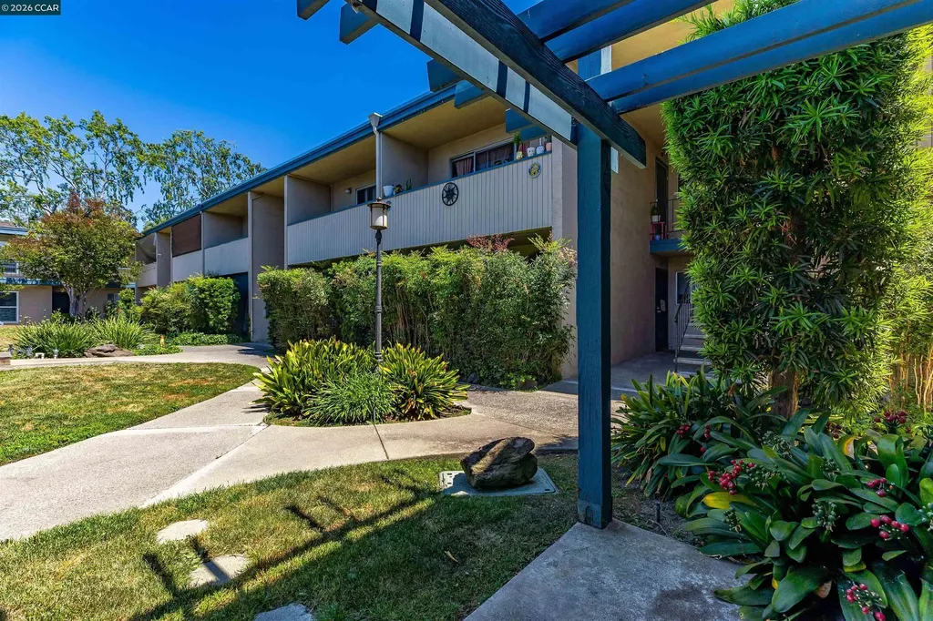 1731 Ellis Street Concord CA 94520