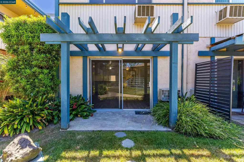 1731 Ellis Street Concord CA 94520