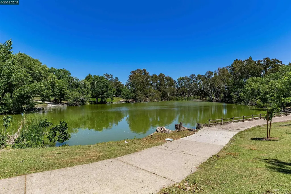 1731 Ellis Street Concord CA 94520