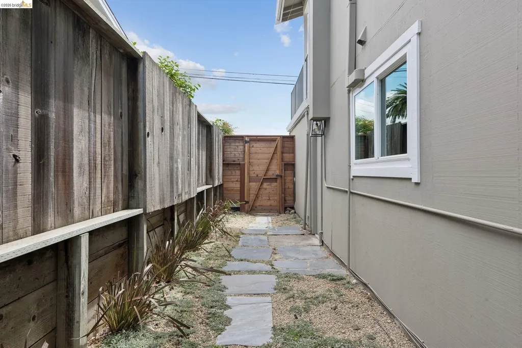 6819 Blake Street El Cerrito CA 94530