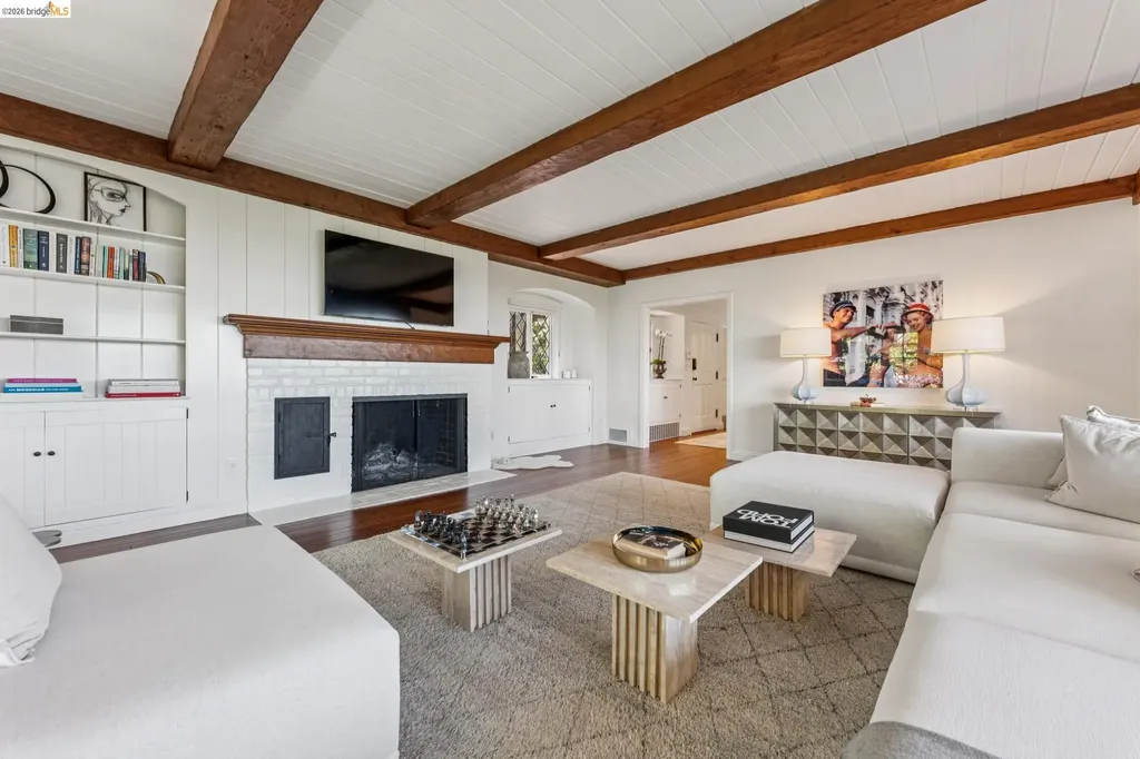 120 Somerset Road Piedmont CA 94611