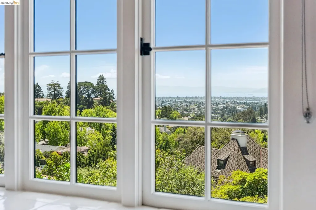 120 Somerset Road Piedmont CA 94611