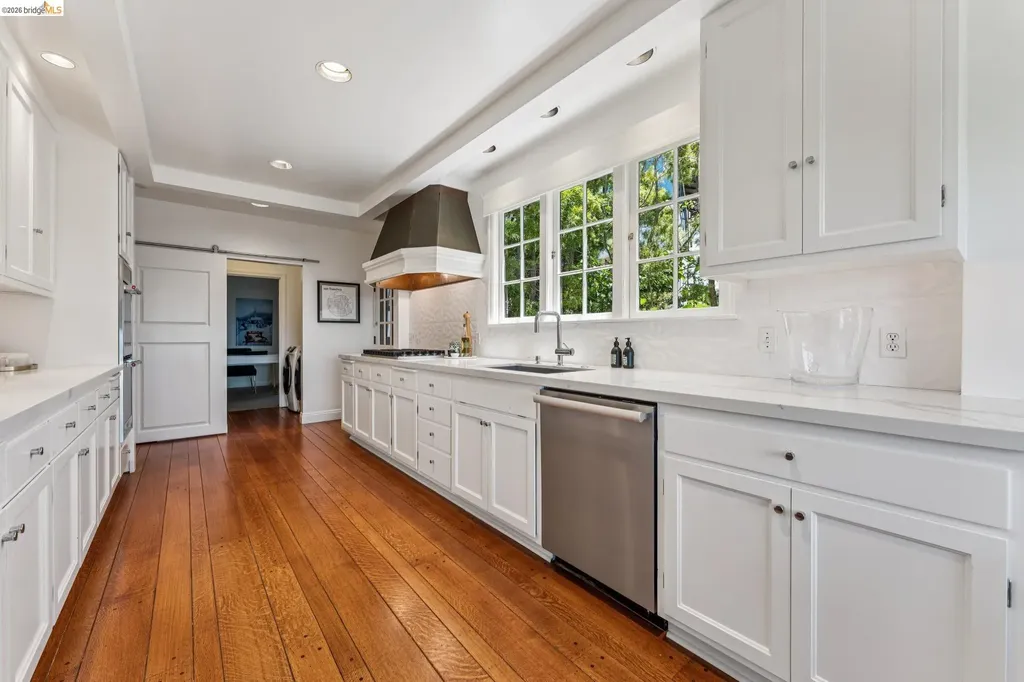 120 Somerset Road Piedmont CA 94611
