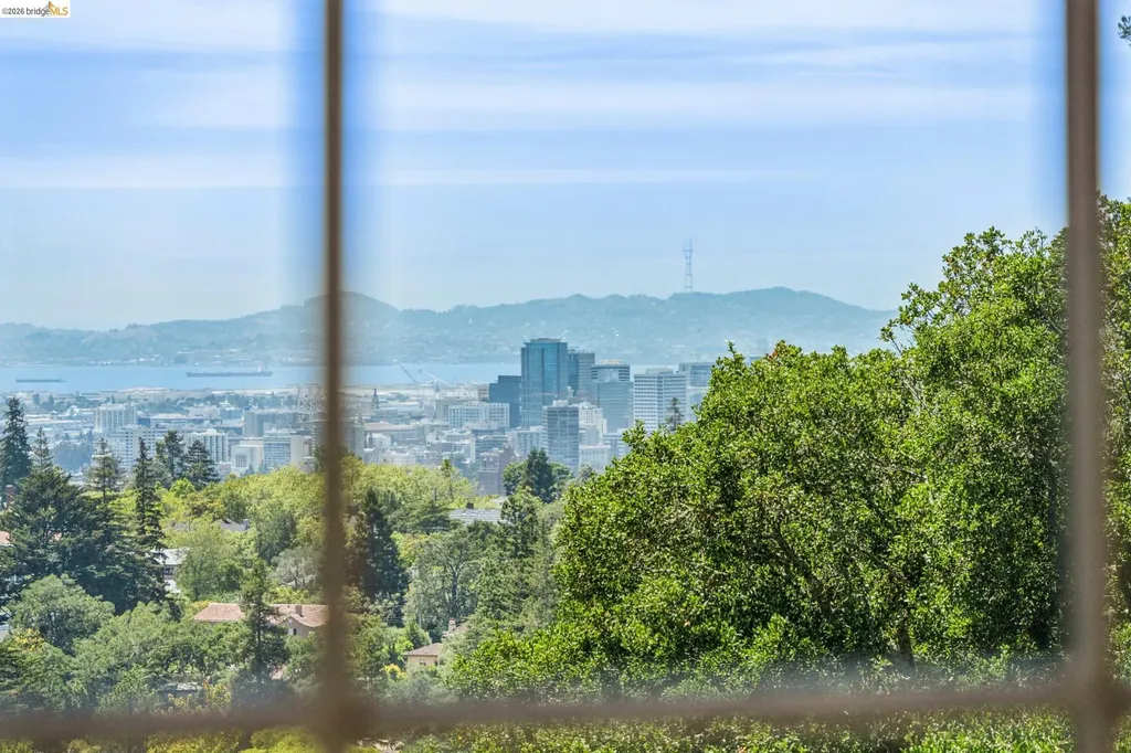 120 Somerset Road Piedmont CA 94611