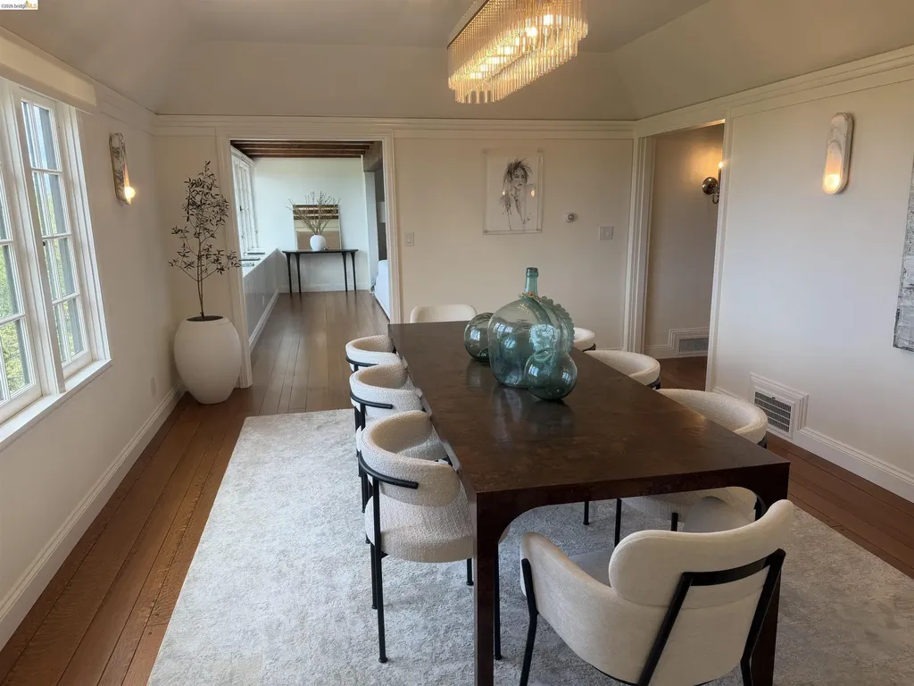 120 Somerset Road Piedmont CA 94611