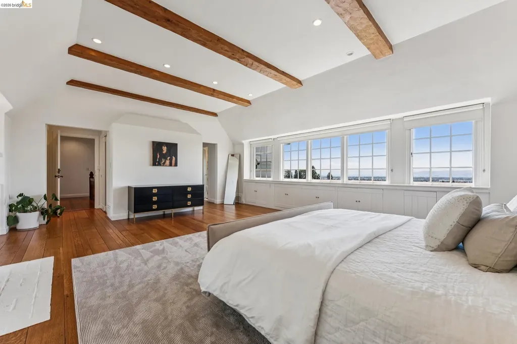 120 Somerset Road Piedmont CA 94611