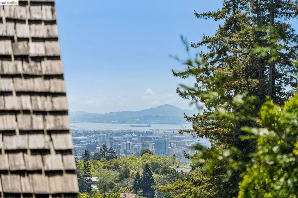 120 Somerset Road Piedmont CA 94611