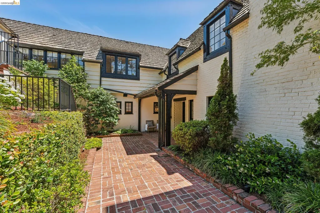 120 Somerset Road Piedmont CA 94611