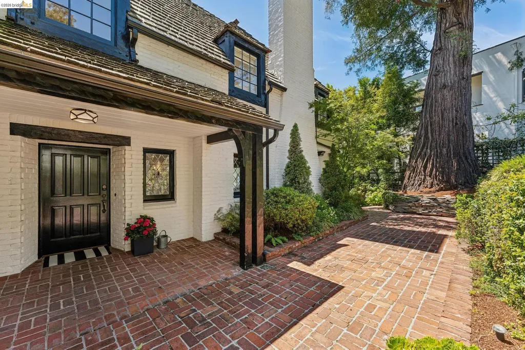 120 Somerset Road Piedmont CA 94611