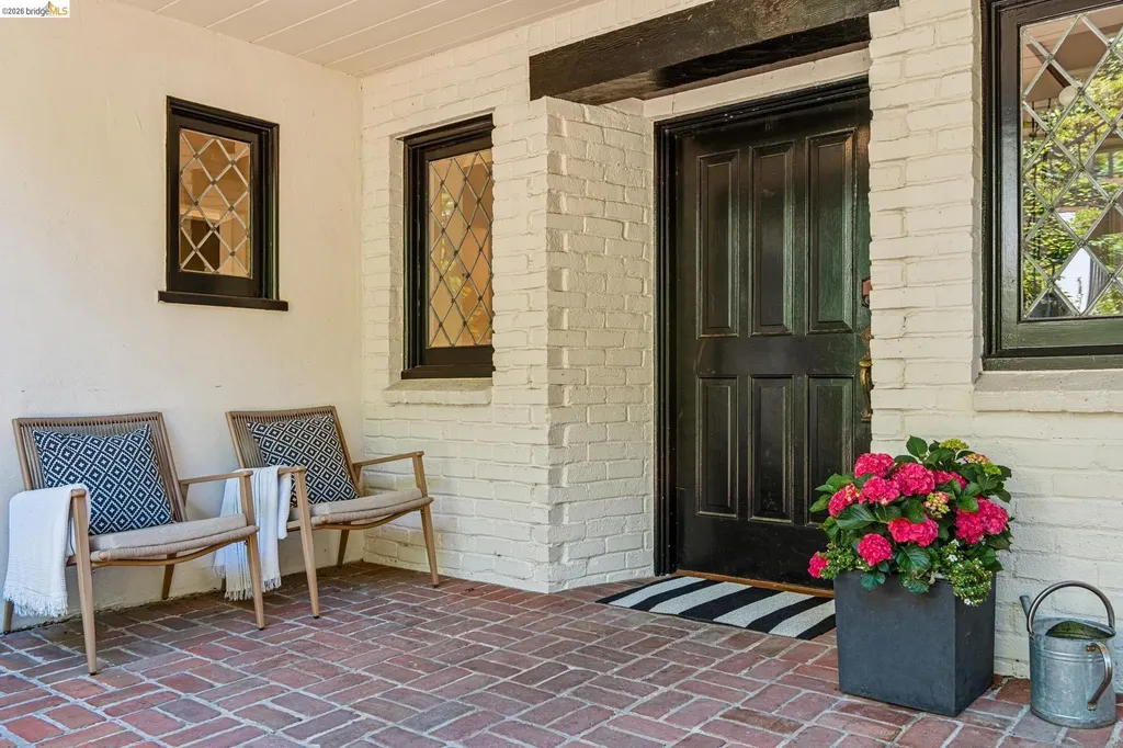 120 Somerset Road Piedmont CA 94611