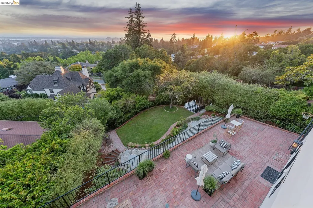 120 Somerset Road Piedmont CA 94611