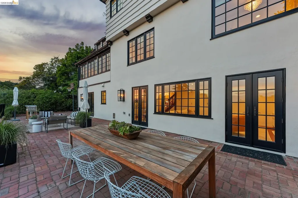 120 Somerset Road Piedmont CA 94611
