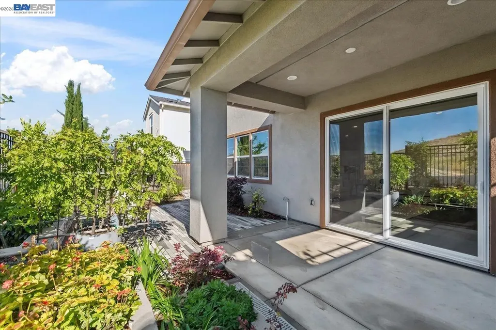 4527 Pine Mountain Way Dublin CA 94568