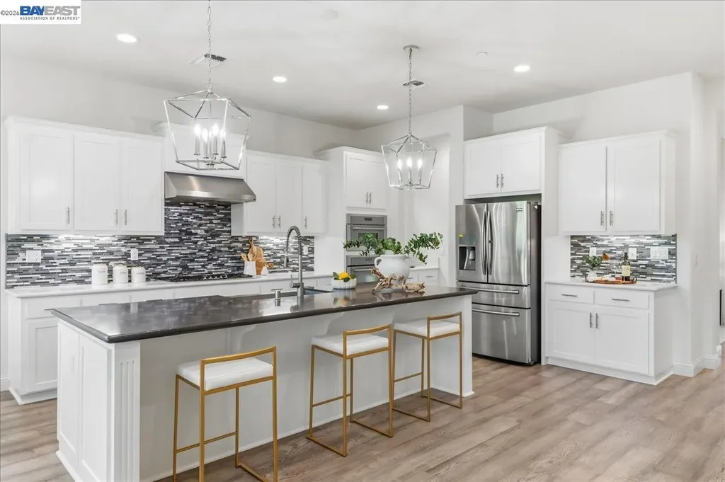 4527 Pine Mountain Way Dublin CA 94568
