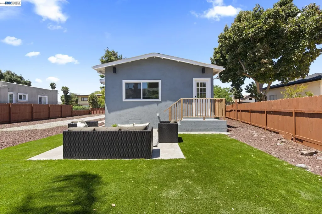 30806 Vallejo Street Union City CA 94587