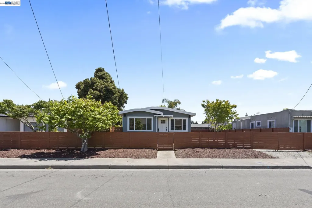 30806 Vallejo Street Union City CA 94587