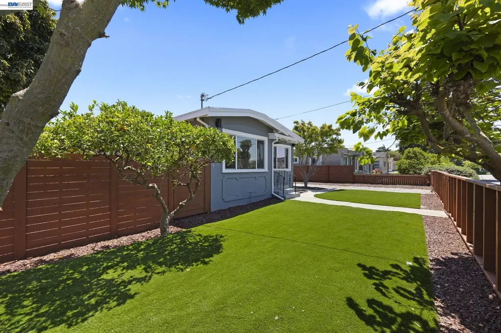 30806 Vallejo Street Union City CA 94587