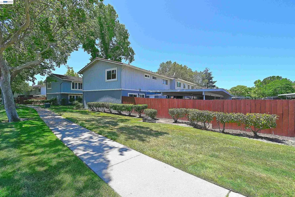 4408 Comanche Way Pleasanton CA 94588