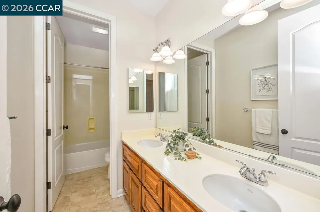 2320 Demartini Lane Brentwood CA 94513