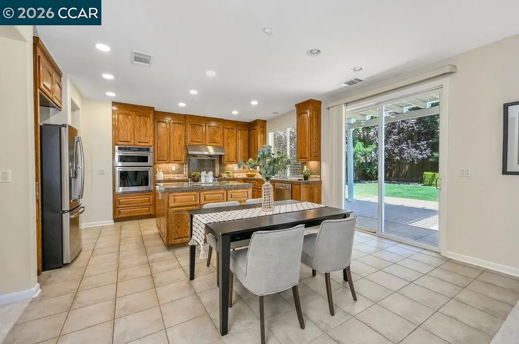 2320 Demartini Lane Brentwood CA 94513