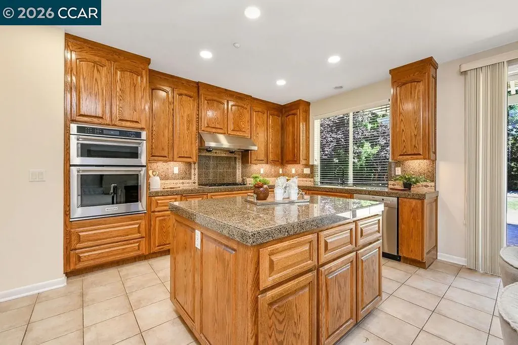 2320 Demartini Lane Brentwood CA 94513