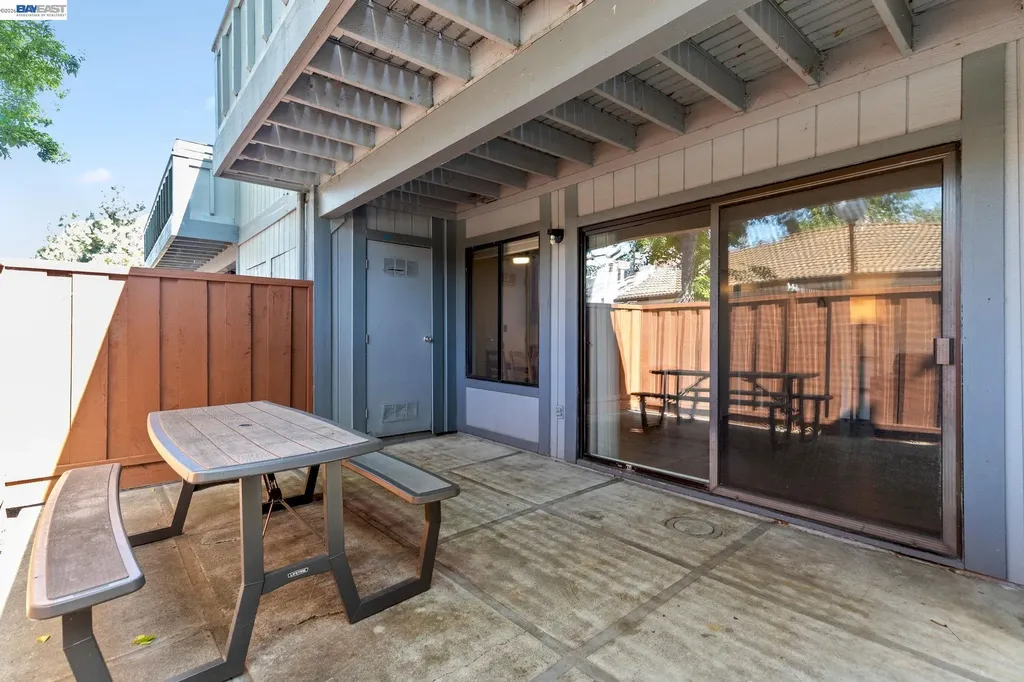 6266 Joaquin Murieta Avenue Newark CA 94560