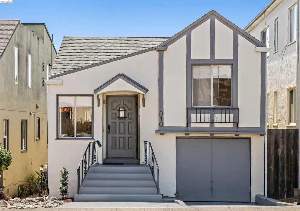 910 Pierce Street Albany CA 94706