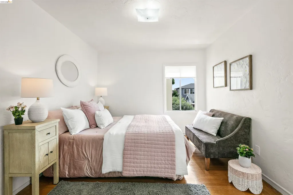 910 Pierce Street Albany CA 94706