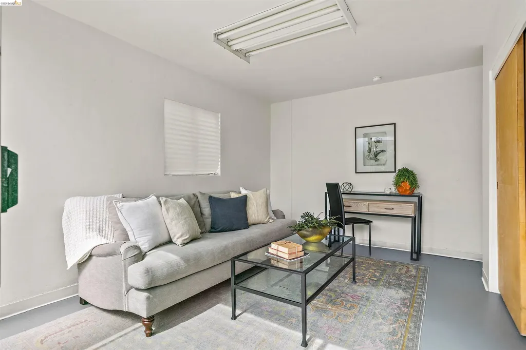 910 Pierce Street Albany CA 94706