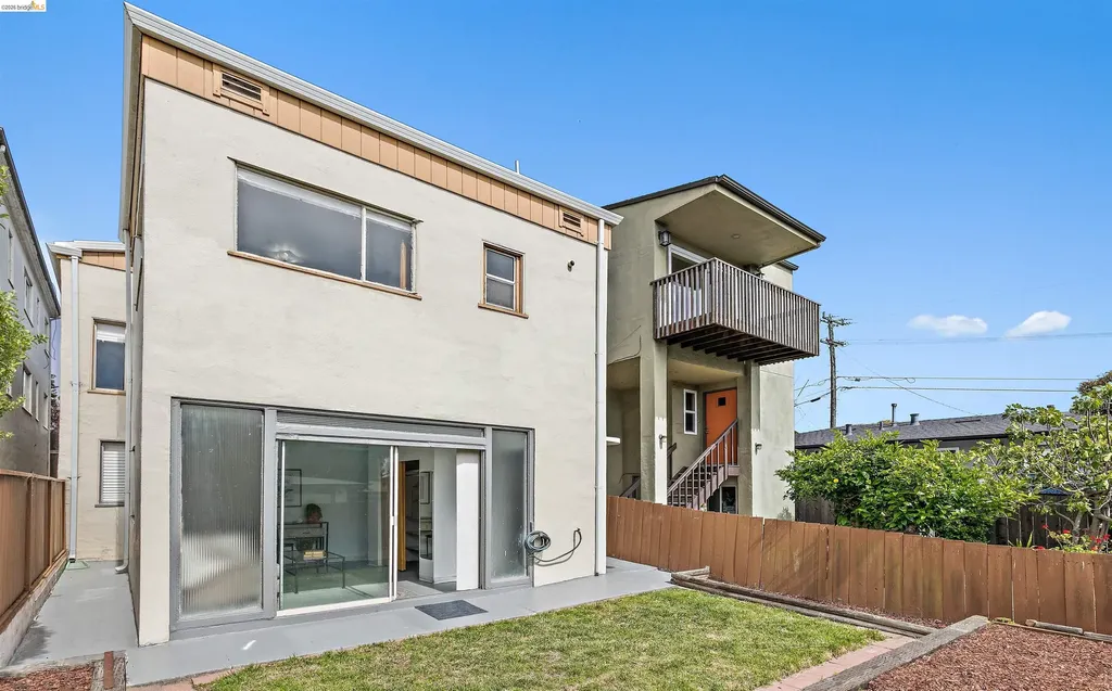 910 Pierce Street Albany CA 94706