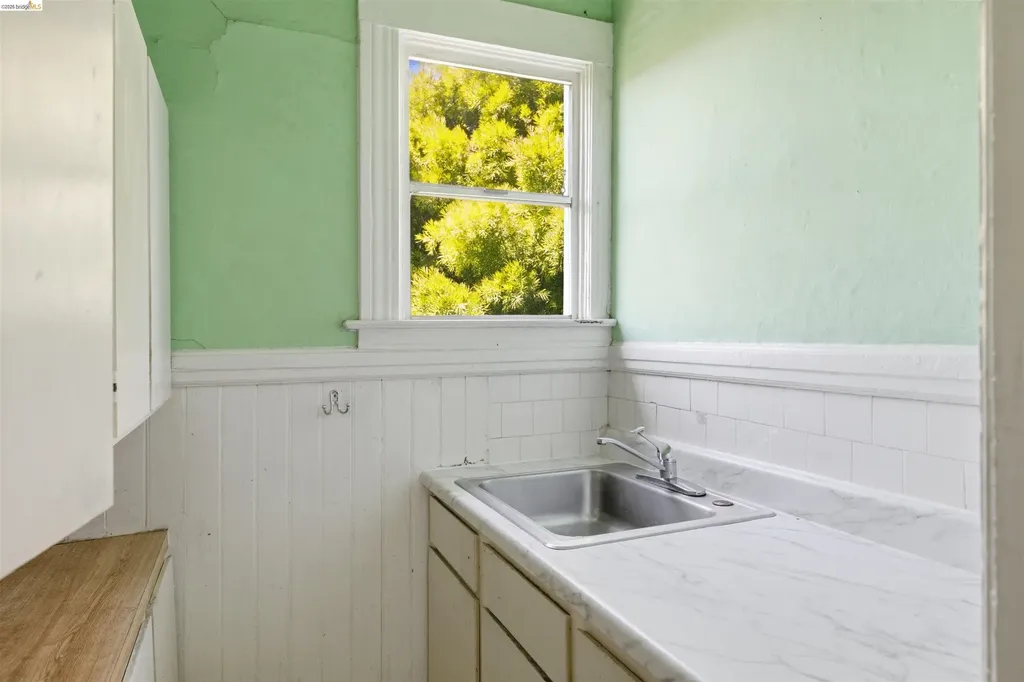 3202 Shattuck Avenue Berkeley CA 94705