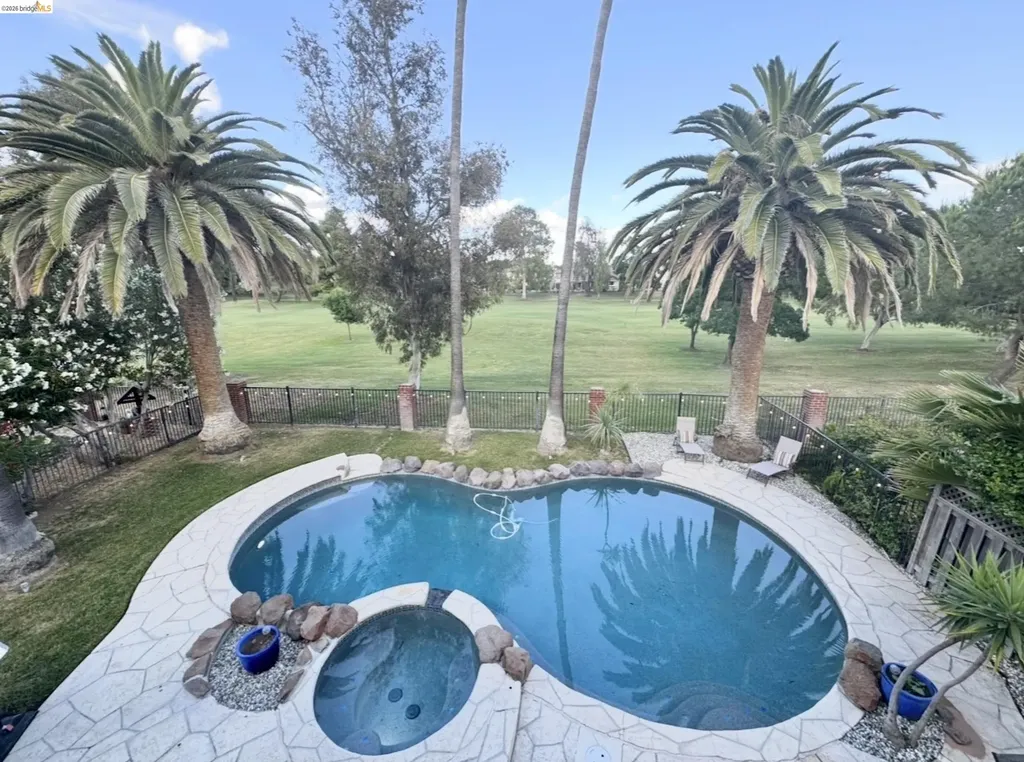 2147 Saint Andrews Court Discovery Bay CA 94505