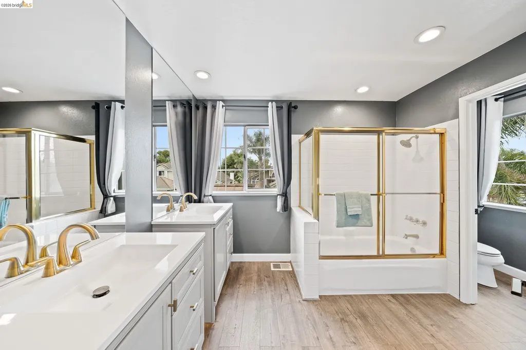 2147 Saint Andrews Court Discovery Bay CA 94505
