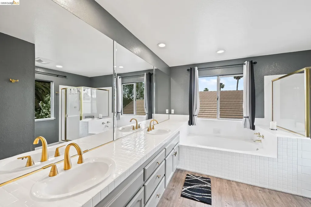 2147 Saint Andrews Court Discovery Bay CA 94505