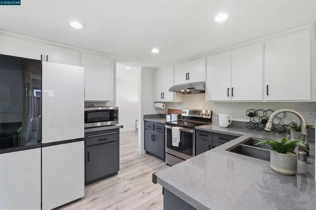 360 Flaming Oak Drive Pleasant Hill CA 94523