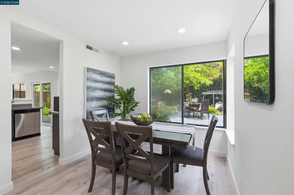 360 Flaming Oak Drive Pleasant Hill CA 94523