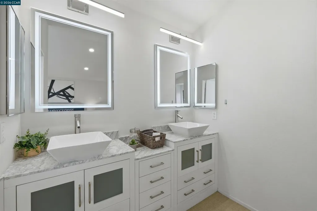 360 Flaming Oak Drive Pleasant Hill CA 94523