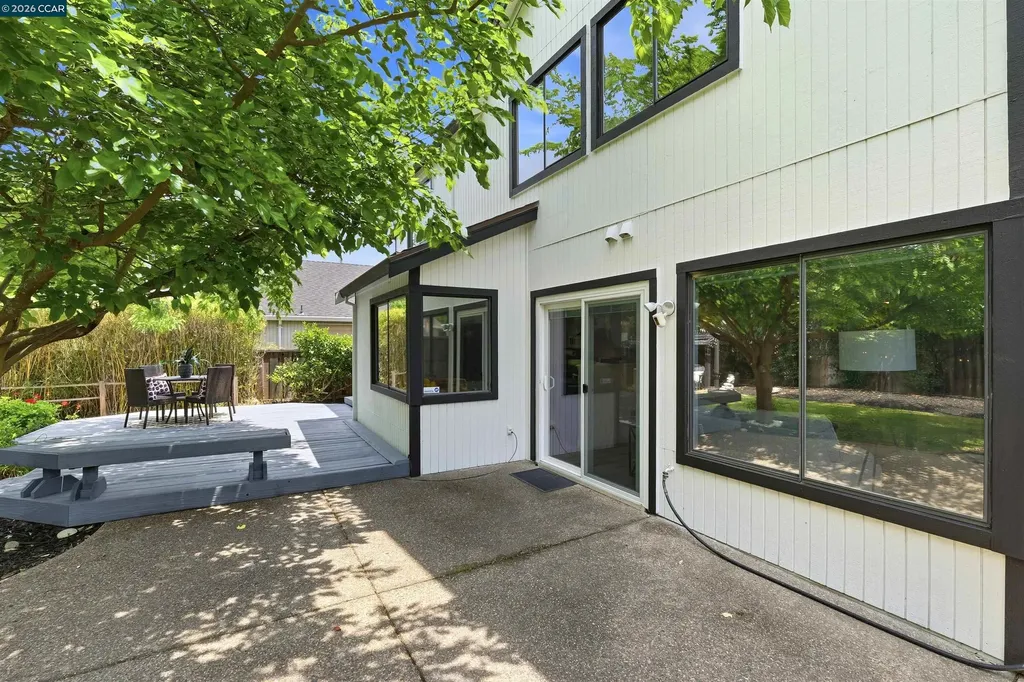 360 Flaming Oak Drive Pleasant Hill CA 94523