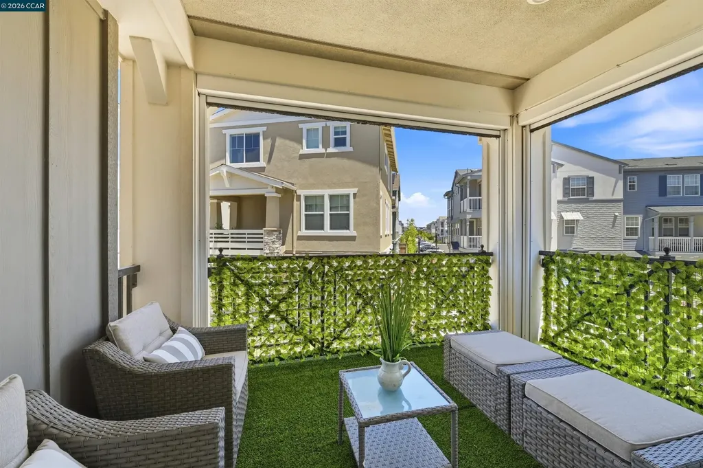 37352 Watersail Way Newark CA 94560