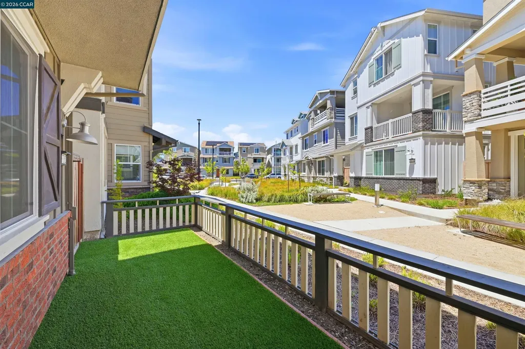 37352 Watersail Way Newark CA 94560