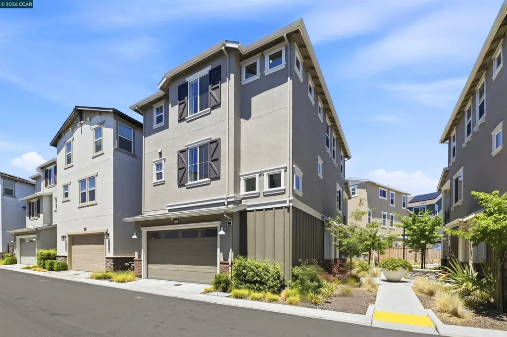 37352 Watersail Way Newark CA 94560