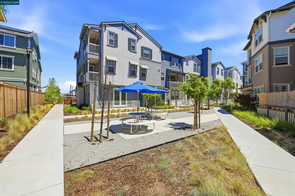 37352 Watersail Way Newark CA 94560