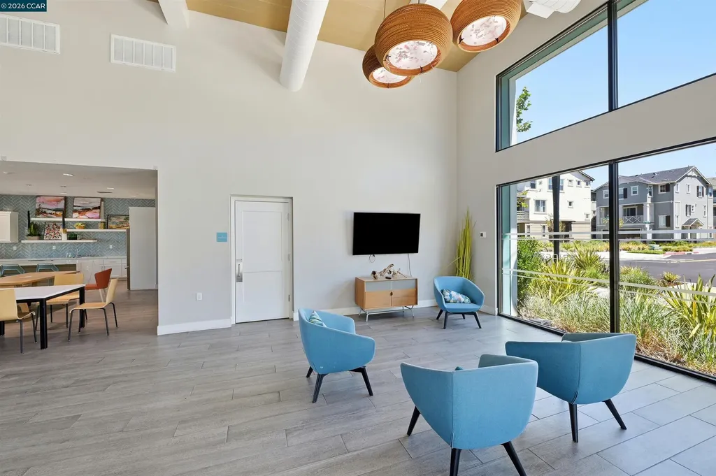 37352 Watersail Way Newark CA 94560