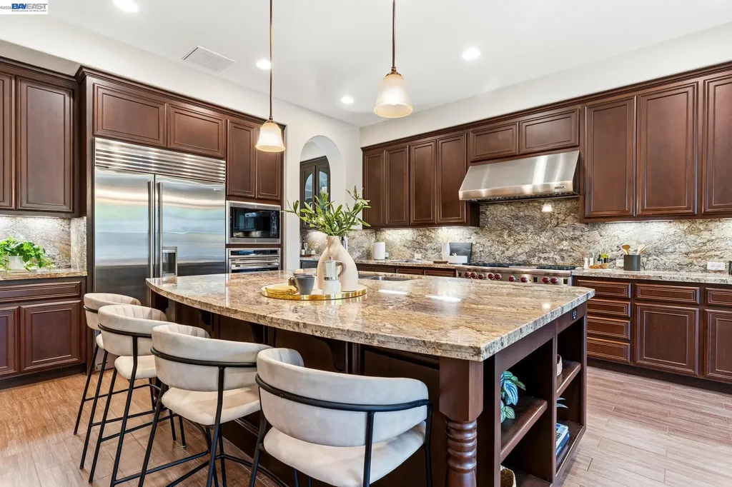 3734 Mohr Avenue Pleasanton CA 94588