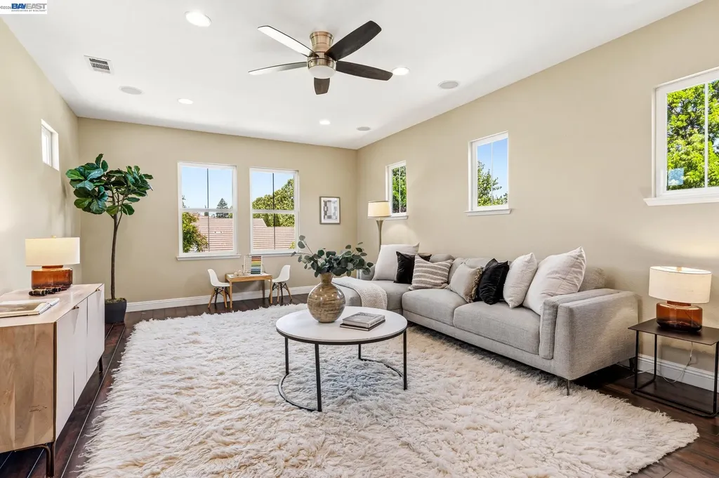 3734 Mohr Avenue Pleasanton CA 94588